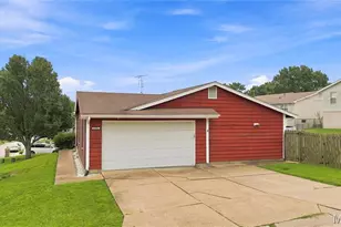 2172 Larkspur Lndg, Imperial, MO 63052 - Photo 21