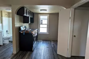 7819 St Charles Rock Rd, Saint Louis, MO 63114 - Photo 11