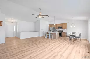 1542 Louisiana Dr, Herculaneum, MO 63048 - Photo 5