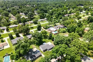 408 Algonquin Dr, Ballwin, MO 63011 - Photo 55