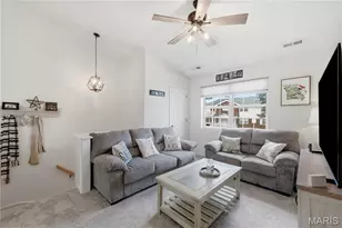 8916 N Swan Cir, Saint Louis, MO 63144 - Photo 5