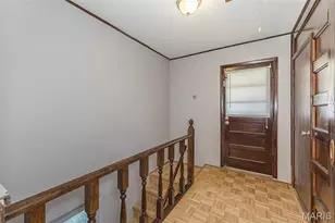 10106 Hammerdale Ln, Saint Louis, MO 63123 - Photo 17