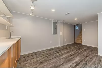 10106 Hammerdale Lane, Saint Louis, MO 63123 - Photo 25