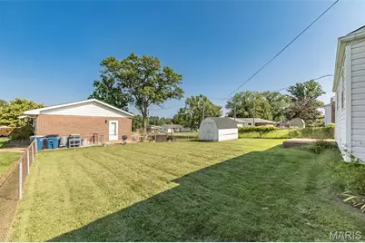 10106 Hammerdale Lane, Saint Louis, MO 63123 - Photo 29