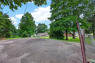 3256 Adie Rd, Saint Ann, MO 63074 - Photo 33