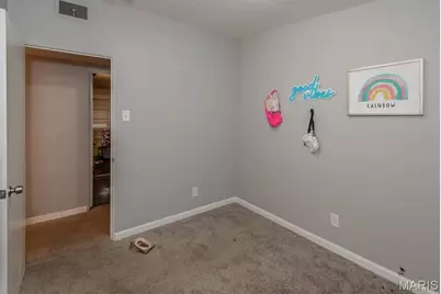6563 January Avenue, Berkeley, MO 63134 - Photo 15