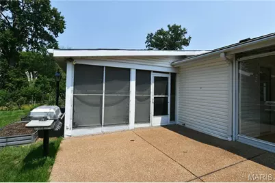 965 Orchard Lakes Drive, Saint Louis, MO 63146 - Photo 51