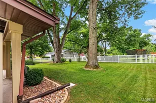 7 Park Charles Blvd N, Saint Peters, MO 63376 - Photo 9