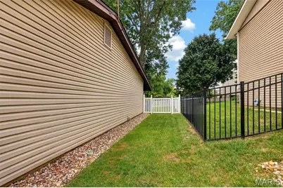7 Park Charles Boulevard N, Saint Peters, MO 63376 - Photo 7