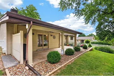 7 Park Charles Boulevard N, Saint Peters, MO 63376 - Photo 11