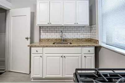 7904 Pennsylvania Avenue, Saint Louis, MO 63111 - Photo 13