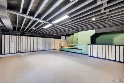 8 Winding Brook Lane, Ladue, MO 63124 - Photo 39