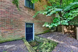 8 Winding Brook Ln, Ladue, MO 63124 - Photo 53