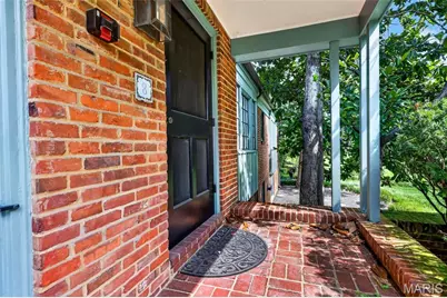 8 Winding Brook Lane, Ladue, MO 63124 - Photo 5