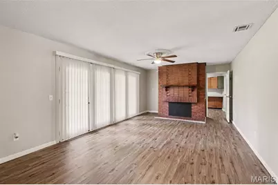 1535 Surf Side Drive, Saint Louis, MO 63138 - Photo 5