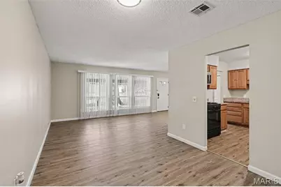 1535 Surf Side Drive, Saint Louis, MO 63138 - Photo 3