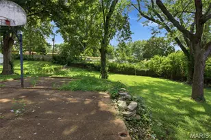 1610 Gallant Fox Dr, Florissant, MO 63033 - Photo 33
