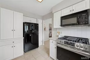 13116 Huntercreek Ridge Rd, Des Peres, MO 63131 - Photo 19