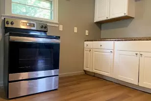 39 Bayview Dr, Ferguson, MO 63135 - Photo 3