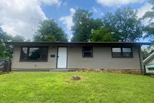 39 Bayview Dr, Ferguson, MO 63135 - Photo 15
