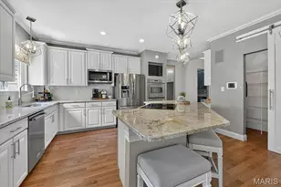 207 Irish Hound Dr, O'Fallon, MO 63368 - Photo 9