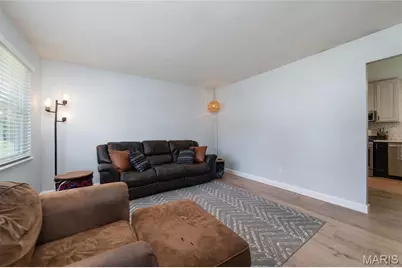 1334 Saint Gregory Lane, Saint Charles, MO 63304 - Photo 17