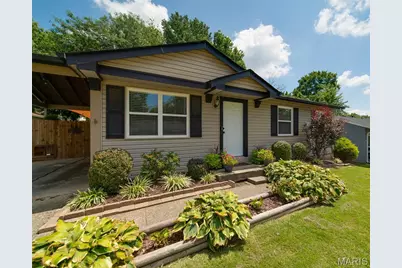 1334 Saint Gregory Lane, Saint Charles, MO 63304 - Photo 3