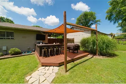 1334 Saint Gregory Lane, Saint Charles, MO 63304 - Photo 9