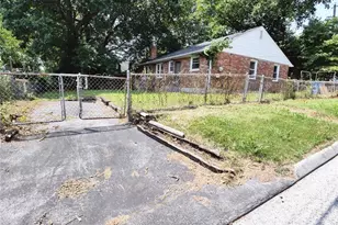 8334 Carl Ave, Saint Louis, MO 63136 - Photo 27
