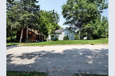 8334 Carl Avenue, Saint Louis, MO 63136 - Photo 29