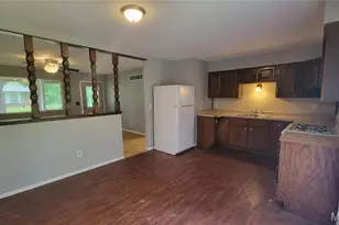800 Laredo Ave, Spanish Lake, MO 63138 - Photo 5