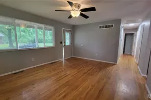800 Laredo Ave, Spanish Lake, MO 63138 - Photo 3