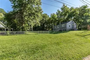 1377 Heydt Ave, Dellwood, MO 63135 - Photo 27