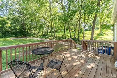 1377 Heydt Avenue, Dellwood, MO 63135 - Photo 23