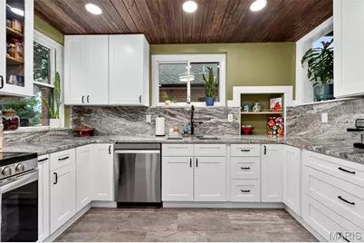 3858 Loughborough Avenue, Saint Louis, MO 63116 - Photo 25