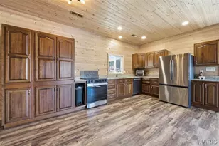 1387 Hartshorn Rd, Hermann, MO 65041 - Photo 11