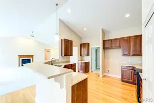 1304 Legacy Pointe Ln, Fenton, MO 63026 - Photo 19