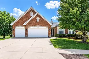 1304 Legacy Pointe Ln, Fenton, MO 63026 - Photo 1
