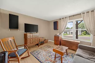 612 Lakewood Dr, Lake Saint Louis, MO 63367 - Photo 5