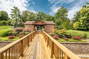 9122 Eager Rd, Brentwood, MO 63144 - Photo 31