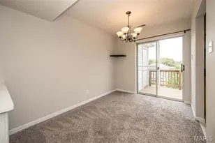 9122 Eager Rd, Brentwood, MO 63144 - Photo 9
