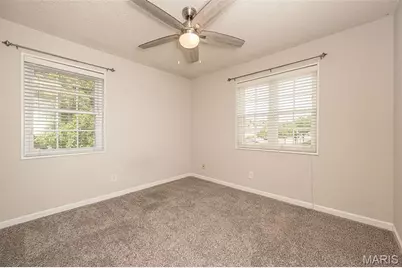 9122 Eager Road, Brentwood, MO 63144 - Photo 21