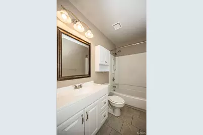 9122 Eager Road, Brentwood, MO 63144 - Photo 19