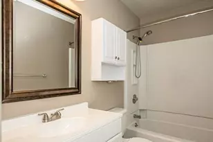 9122 Eager Rd, Brentwood, MO 63144 - Photo 19