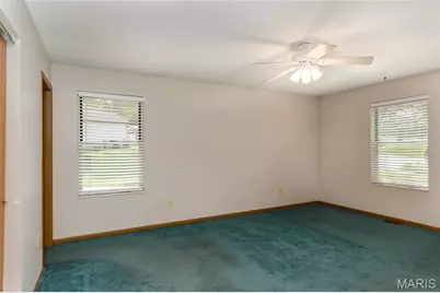 6131 Barrington Oaks Drive, Cedar Hill, MO 63016 - Photo 9