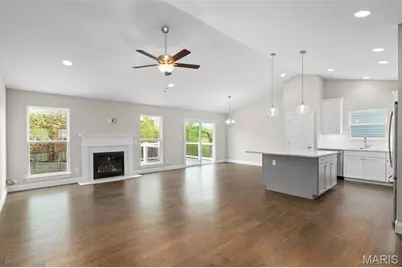 2 Maple At River Bluffs Manors, Florissant, MO 63031 - Photo 15
