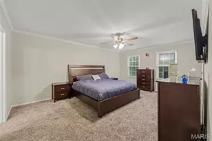 10304 Grant Forest Ln, Saint Louis, MO 63123 - Photo 9