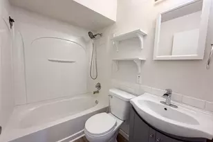 8606 Vasel Ave, Saint Louis, MO 63123 - Photo 13