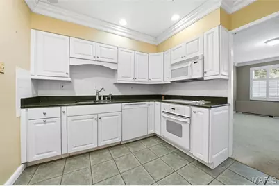 900 S Hanley Road #1D, Clayton, MO 63105 - Photo 13