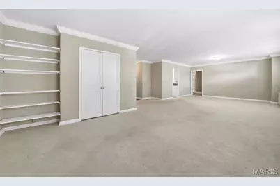 900 S Hanley Road #1D, Clayton, MO 63105 - Photo 9